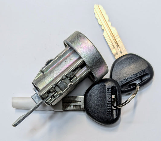NEW OEM Ignition Lock Cylinder Mitsubishi Galant 94-98, Montero 92-00, Others. Auto