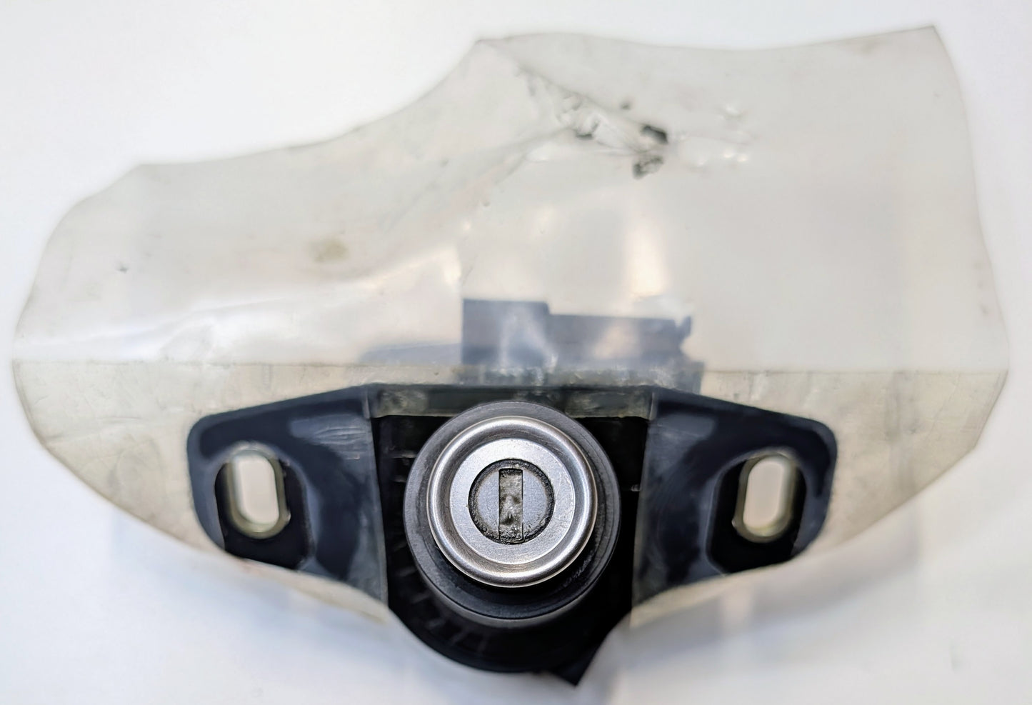 OEM Rear Liftgate Lock Cylinder Staurn LW1 00-05