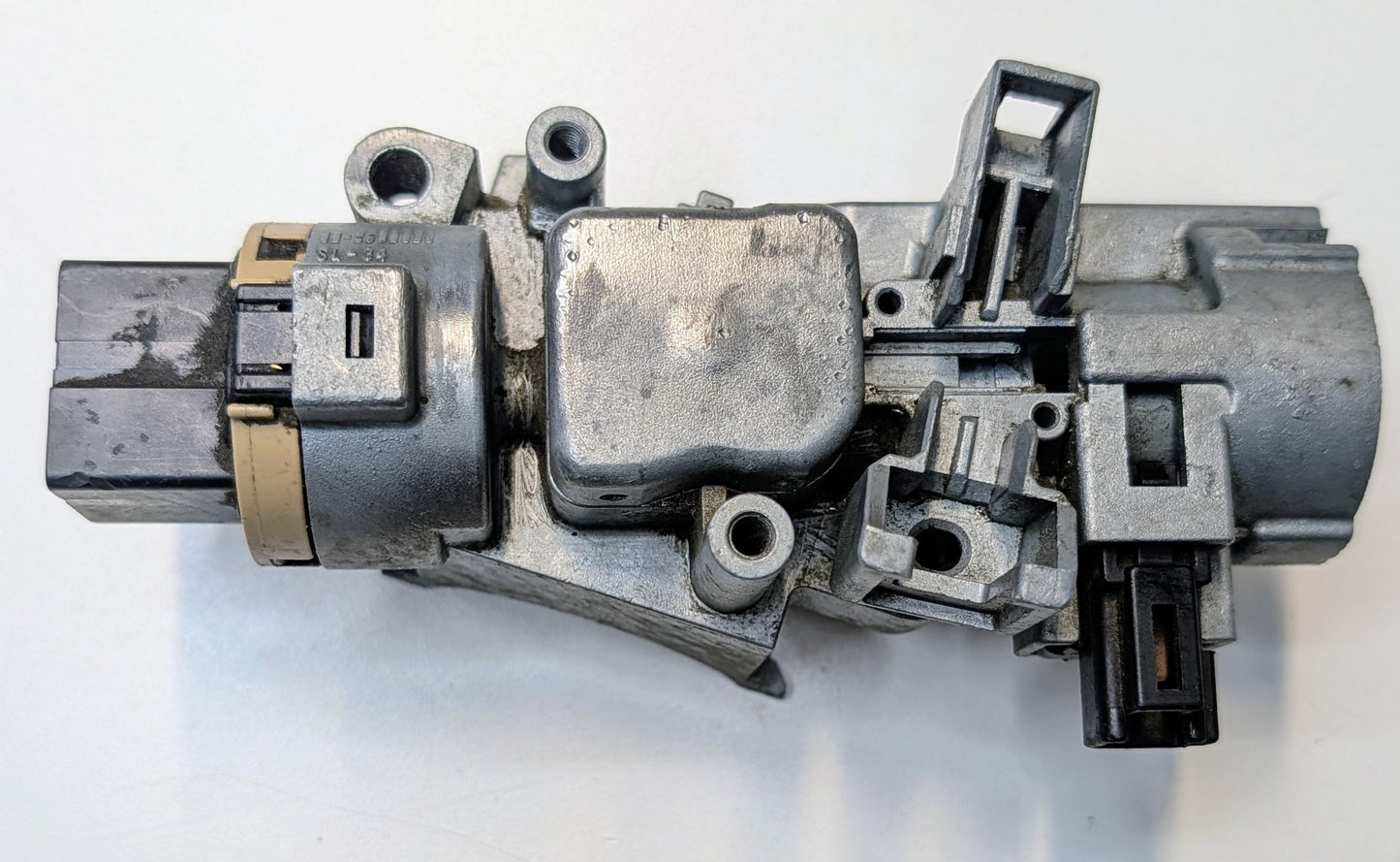 OEM Ignition Lock Housing Mazda SL-34