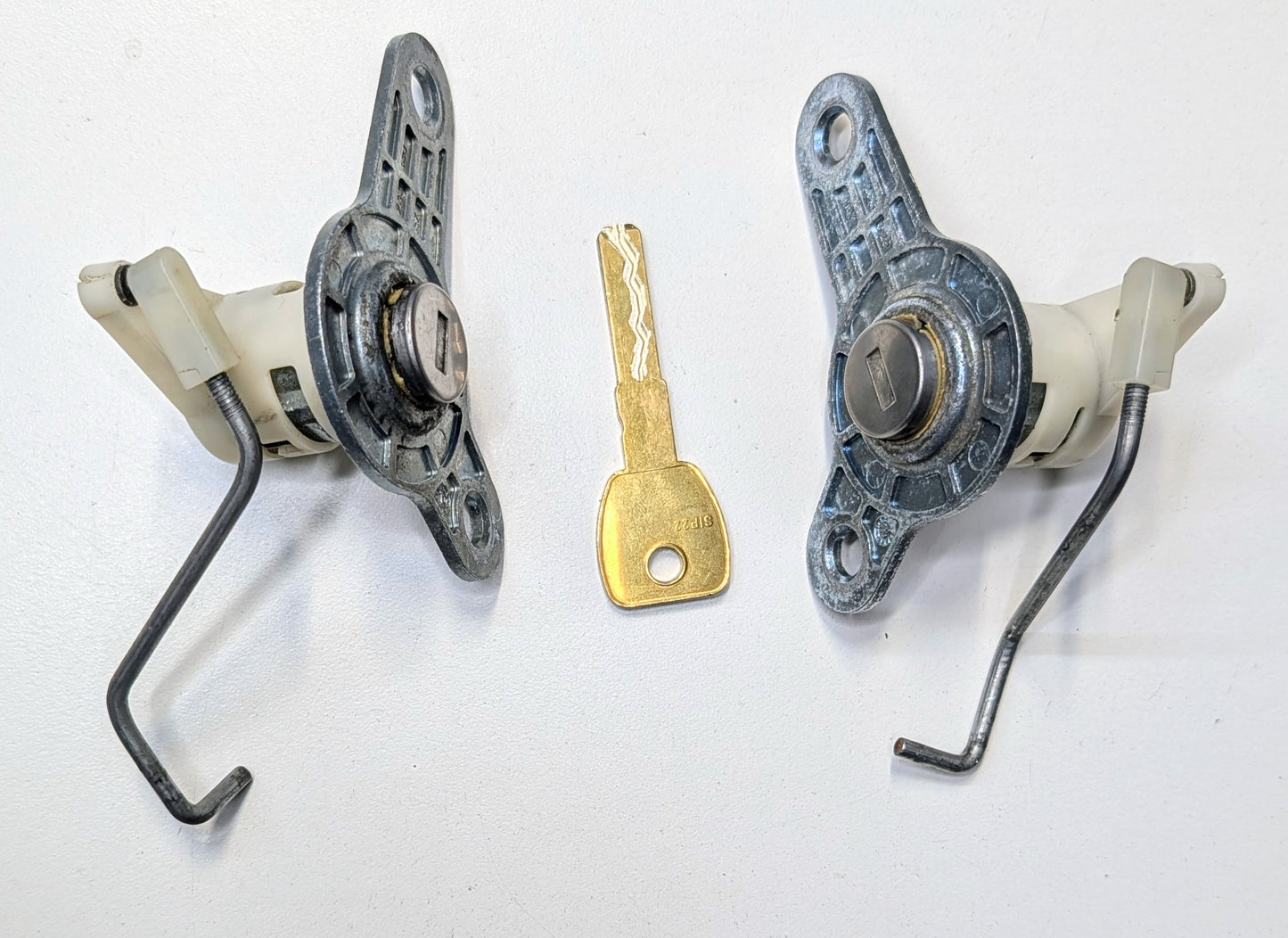 OEM Door Lock Cylinder Set Maserati Quattroporte 05-07