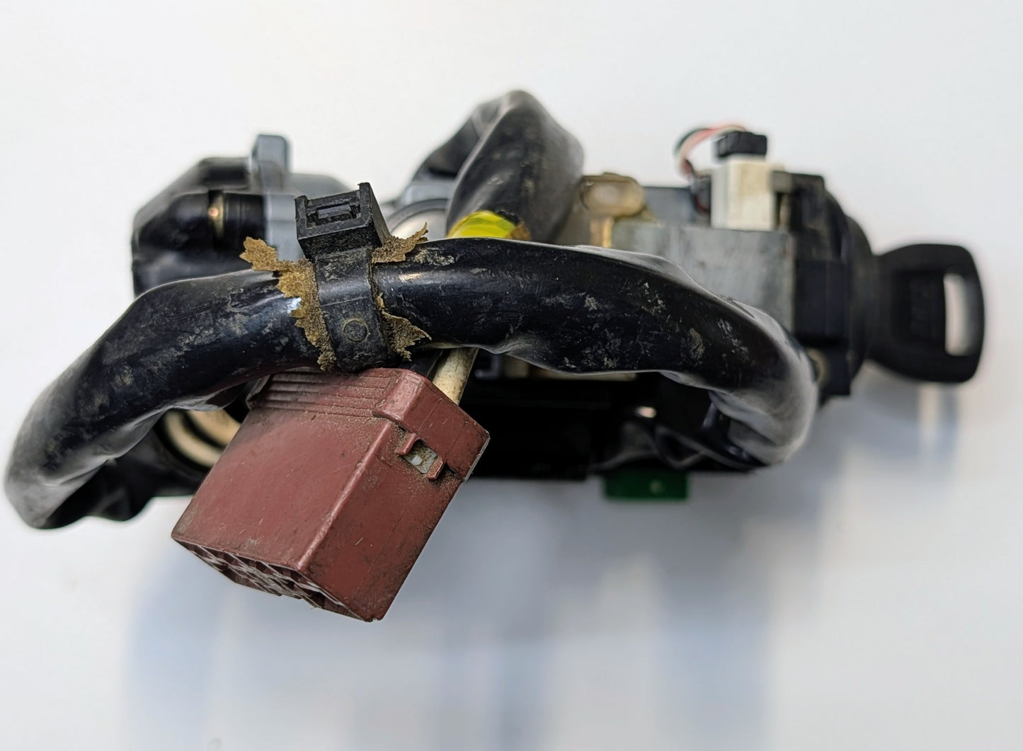 OEM Ignition Lock Honda Accord 98-02 (SY8)