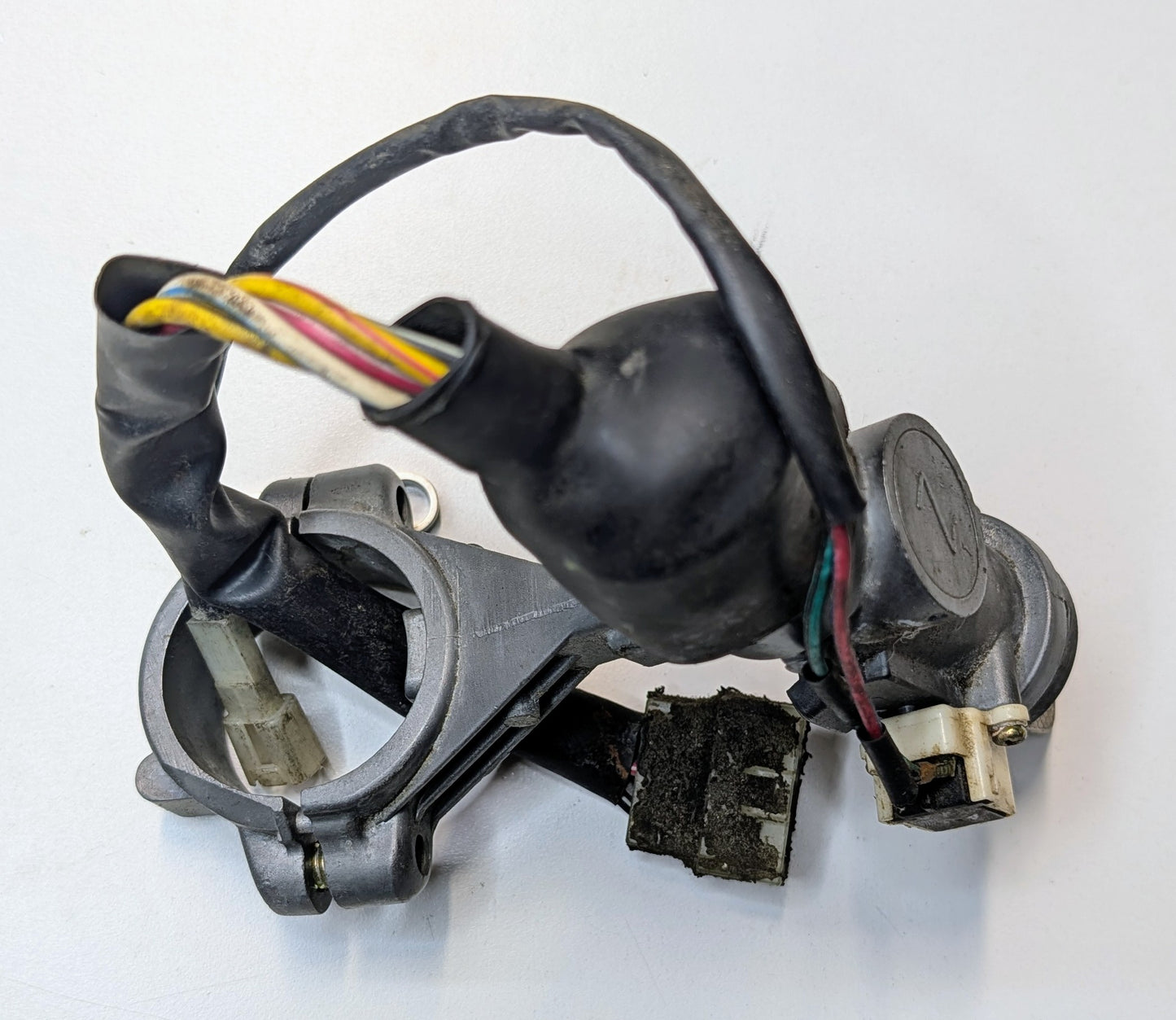OEM Ignition Lock Hyundai Sonata 88-89