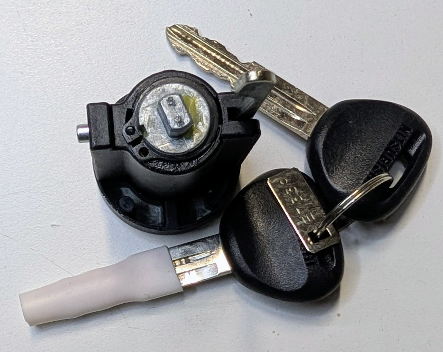 OEM NEW Ignition Lock Cylinder Mitsubishi 3000GT 90-99