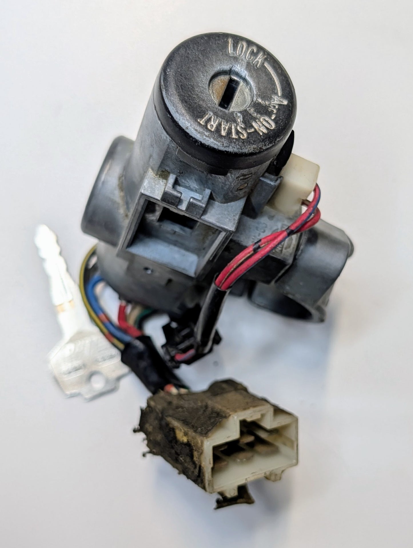 OEM Ignition Lock Infiniti J30 93-97