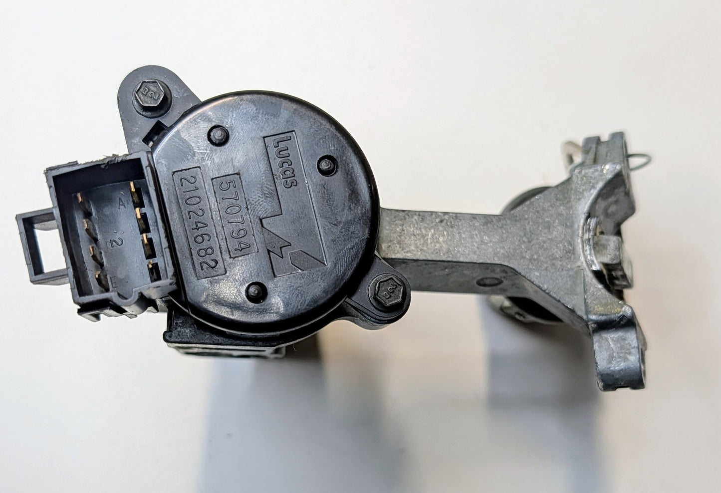 OEM Ignition Lock Saturn SC 97-99 SL 97-99 SW 97-99
