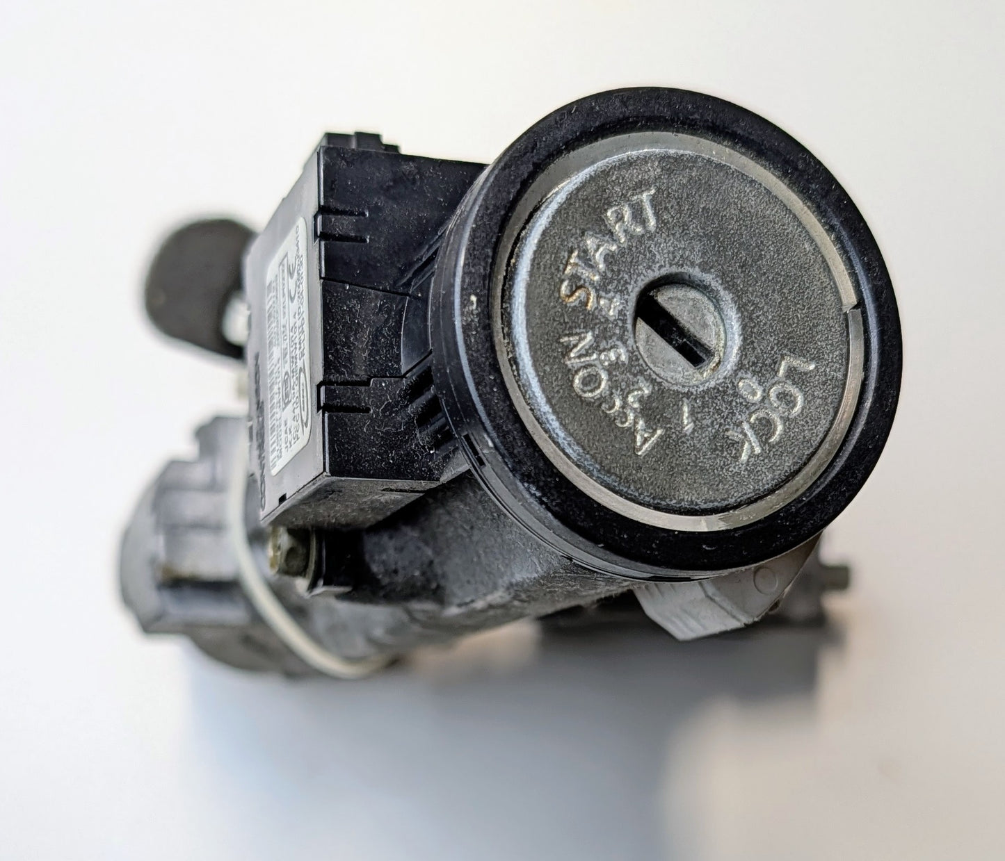 OEM Ignition Lock Nissan Armada 08-15 (AS-06)
