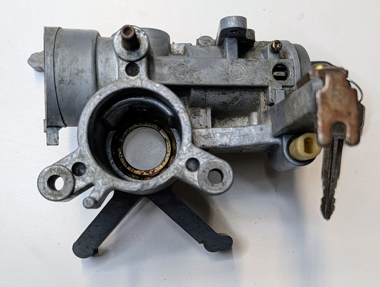 OEM Ignition Lock Isuzu Trooper 98-02