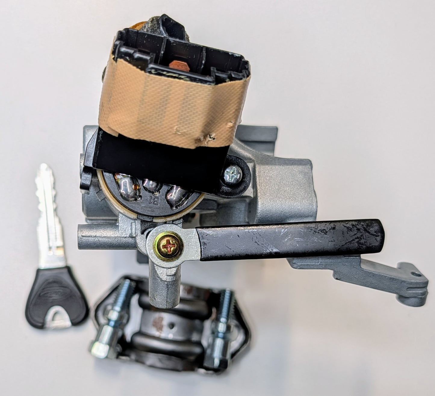 NEW OEM Ignition Lock Ford Probe 93-97 Auto Transmission (F32Z-11582-B)