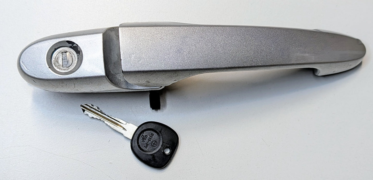 OEM Driver Side Door Handle Chevrolet Impala 06-16