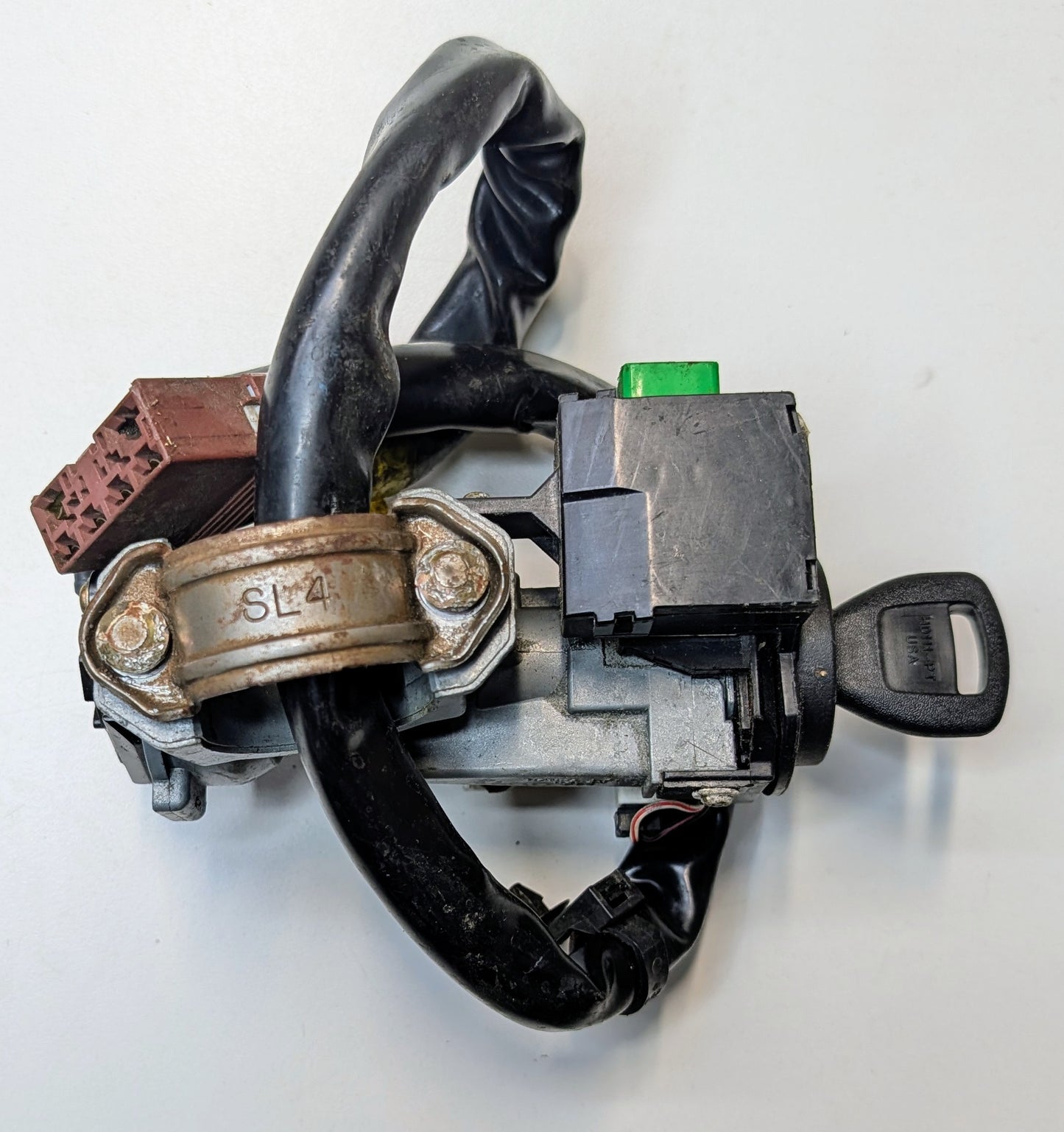 OEM Ignition Lock Honda Odyssey 99-02 (S84)