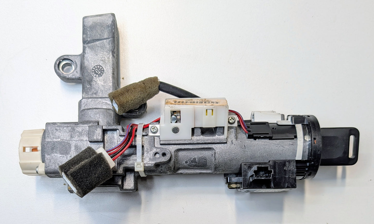 OEM Ignition Lock Nissan Armada 08-15 (AS-06)