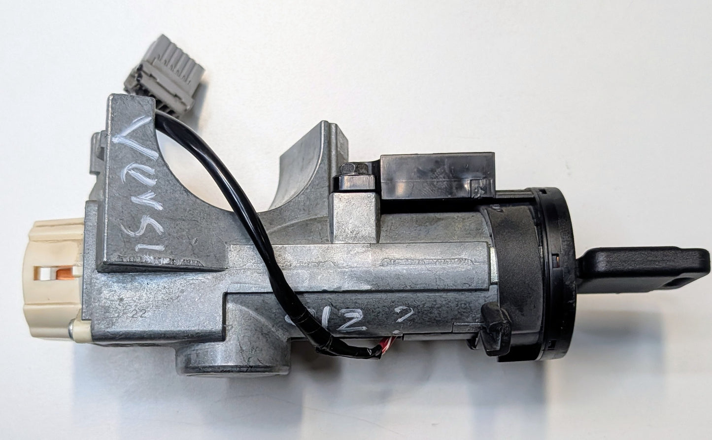 OEM Ignition Lock Nissan Versa 13-19